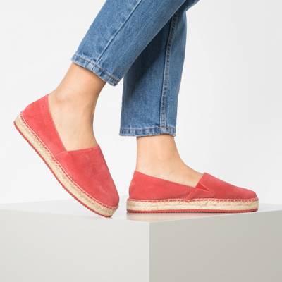 Sportliche Slipper 2