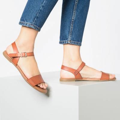 Leder Klassische Sandalen 2