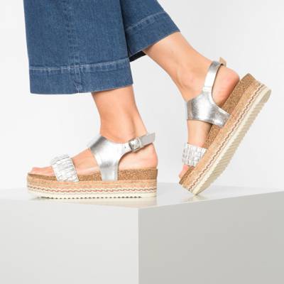 Plateau Sandaletten, silber BULLBOXER, Schuhe beliebte Plateau Sandaletten, silber BULLBOXER, Schuhe beliebte