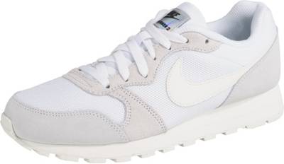 nike classic runners