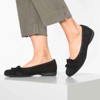 Klassische Ballerinas 2