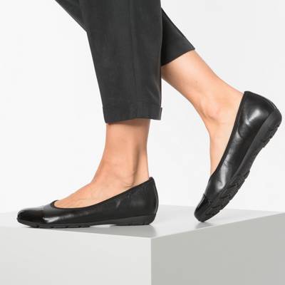 Klassische Ballerinas 2