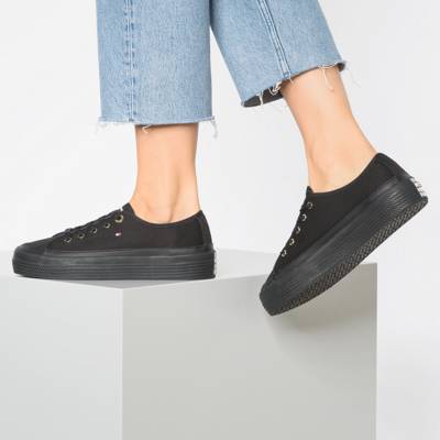 CORPORATE FLATFORM SNEAKER Sneakers Low 2