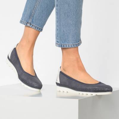 Klassische Ballerinas 2