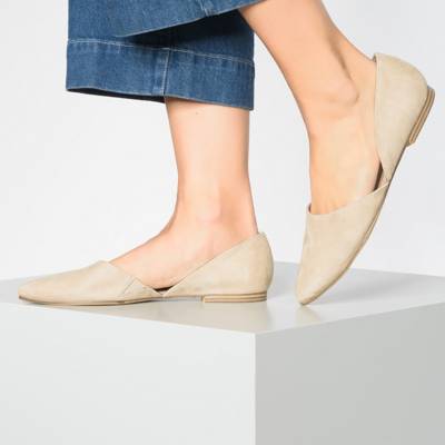 Klassische Ballerinas 2