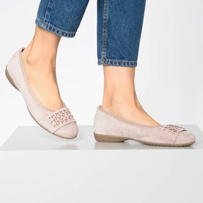 Klassische Ballerinas 2