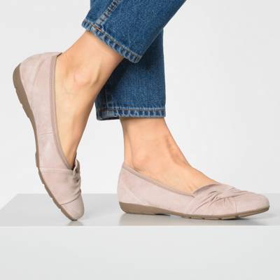 Klassische Ballerinas 2