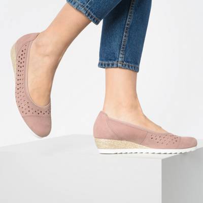 Klassische Ballerinas 2
