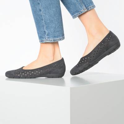 Klassische Ballerinas 2