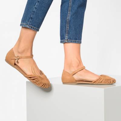 Klassische Ballerinas 2