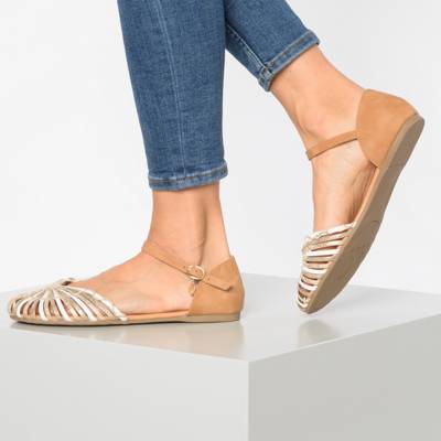 Klassische Ballerinas 2