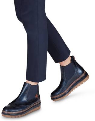 Chelsea Boots 2