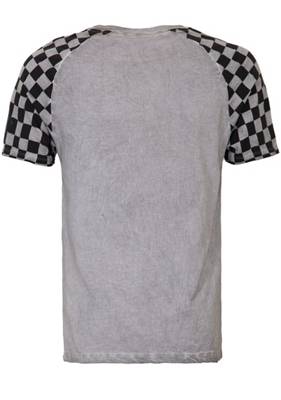 T-Shirt in Oil-Washed Optik und Frontprint T-Shirts 2