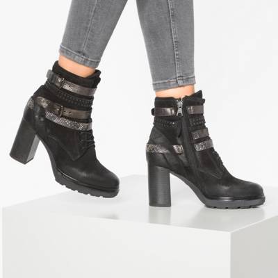 Schnürstiefeletten 2