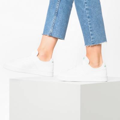 Advantage Base Sneakers Low 2