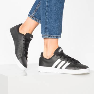 Grand Court Base Sneakers Low 2