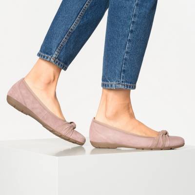 Klassische Ballerinas 2