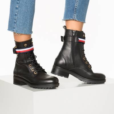 Jull Schnürstiefeletten 2