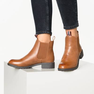 Chelsea Boots 2