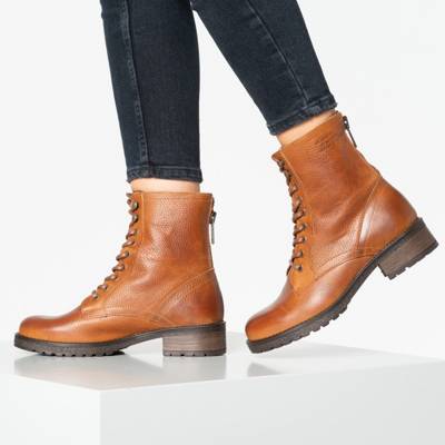 Schnürstiefeletten 2