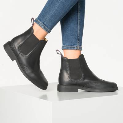 Hobart Chelsea Boots 2