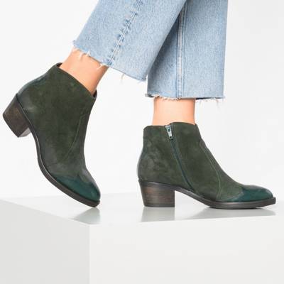 Vegas Klassische Stiefeletten 2