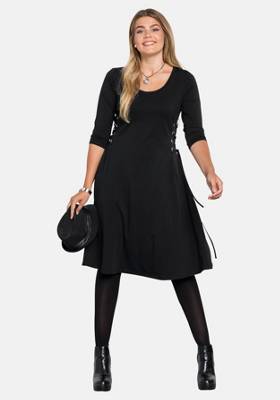 sheego Kleid mit besonderer Schnürung im Taillenbereich Kleider