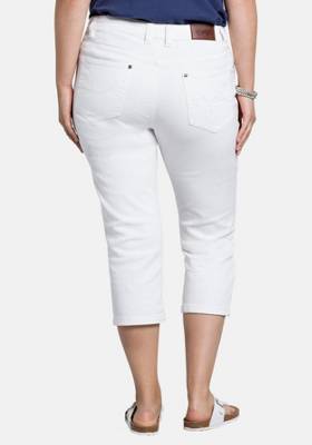 sheego Capri-Jeans mit dekorativer Gesäßstickerei Caprihosen 2