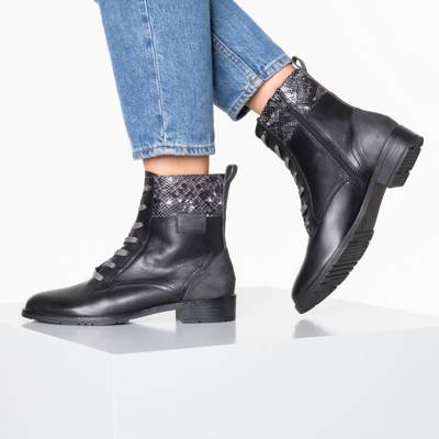 Schnürstiefeletten 2