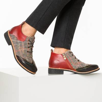 Schnürstiefeletten 2