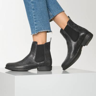 Chelsea Boots 2