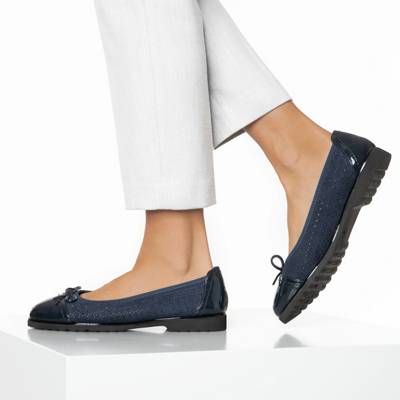 Klassische Ballerinas 2