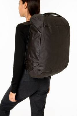 lululemon assert duffel