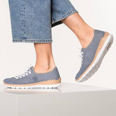 Sportliche Halbschuhe 2