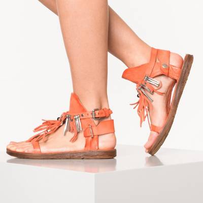 Klassische Sandalen 2