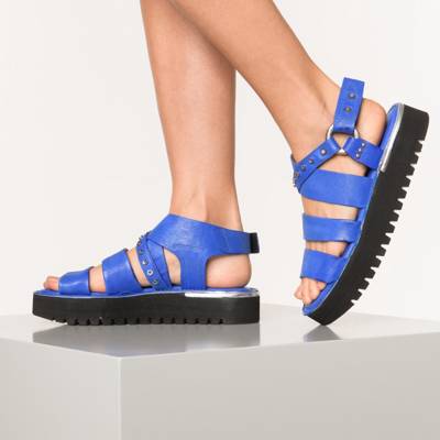 Klassische Sandalen 2