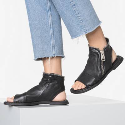 Klassische Sandalen 2