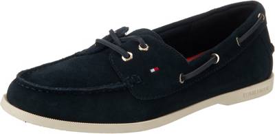 tommy hilfiger classic suede boat shoes