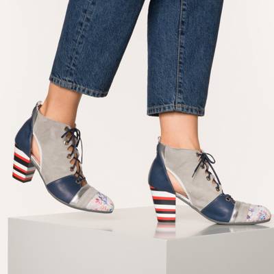 Schnürstiefeletten 2