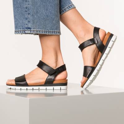 Klassische Sandalen 2