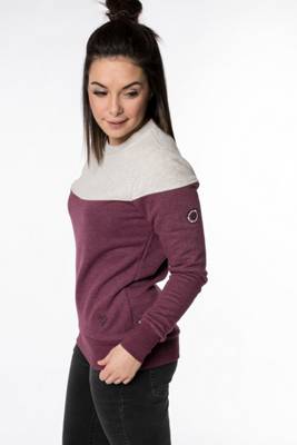 DarlaAK Crewneck Sweatshirts 2