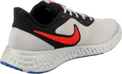 nike performance revolution 5