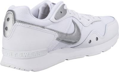nike wmns venture runner