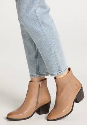 retro ankle boots