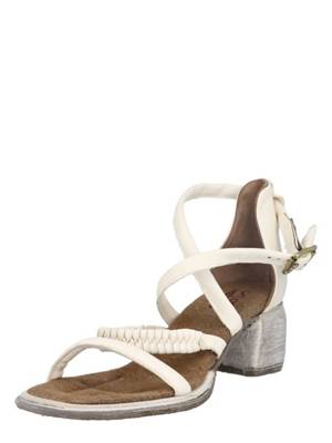 riemchensandalen creme