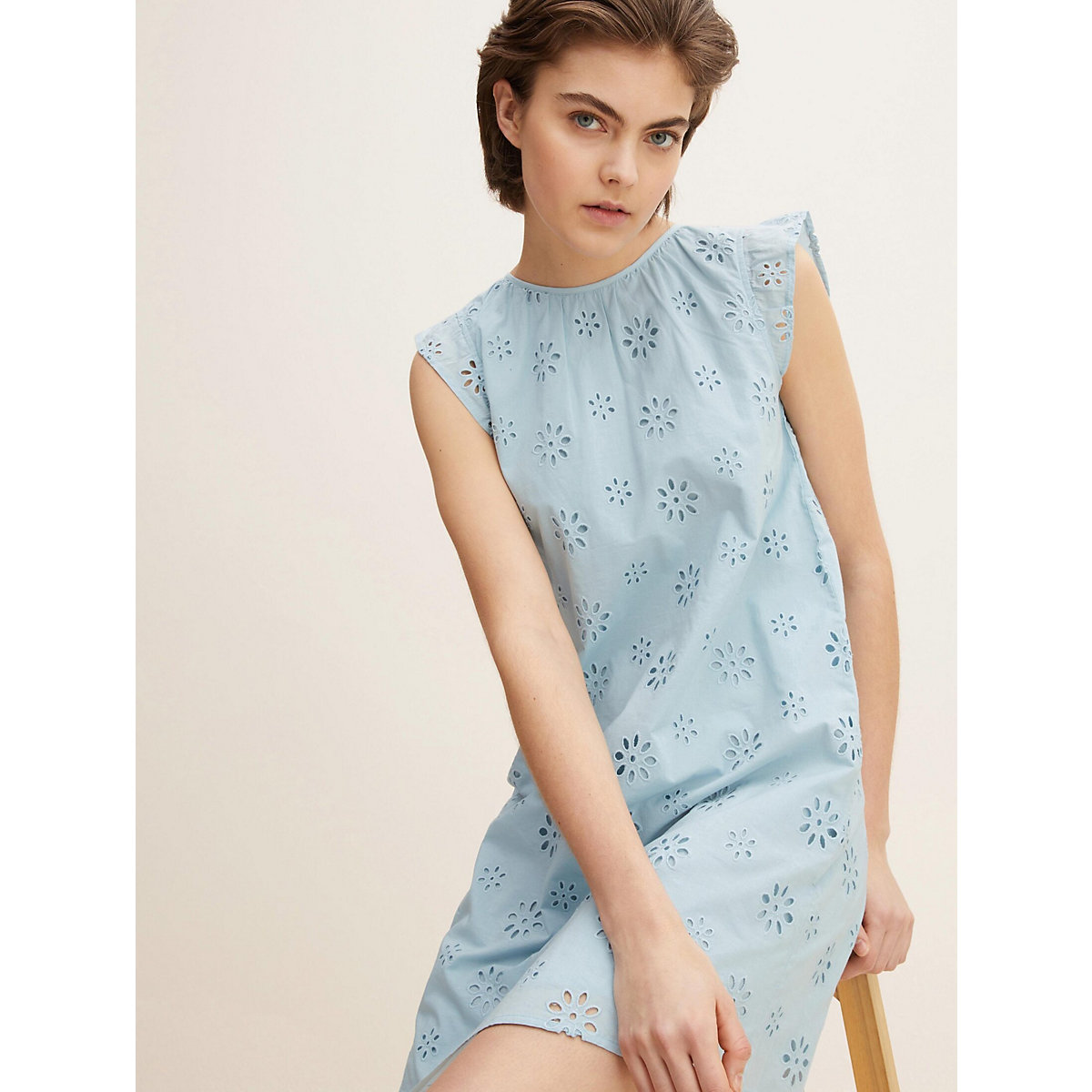TOM TAILOR Denim Kleider & Jumpsuits Kleid mit Blumen-Lochstickerei Jerseykleider blau