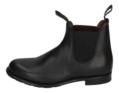 blundstone goodyear welt
