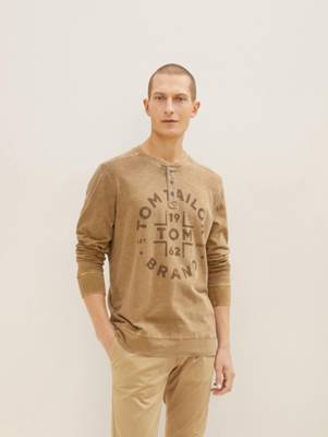 TOM TAILOR T-Shirt Henleyshirt mit Logo-Print T-Shirts hellbraun