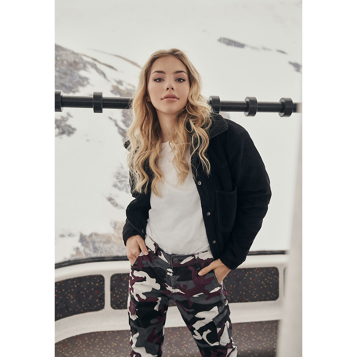 Urban Classics Ladies Oversized Corduroy Sherpa Jacket Übergangsjacken schwarz