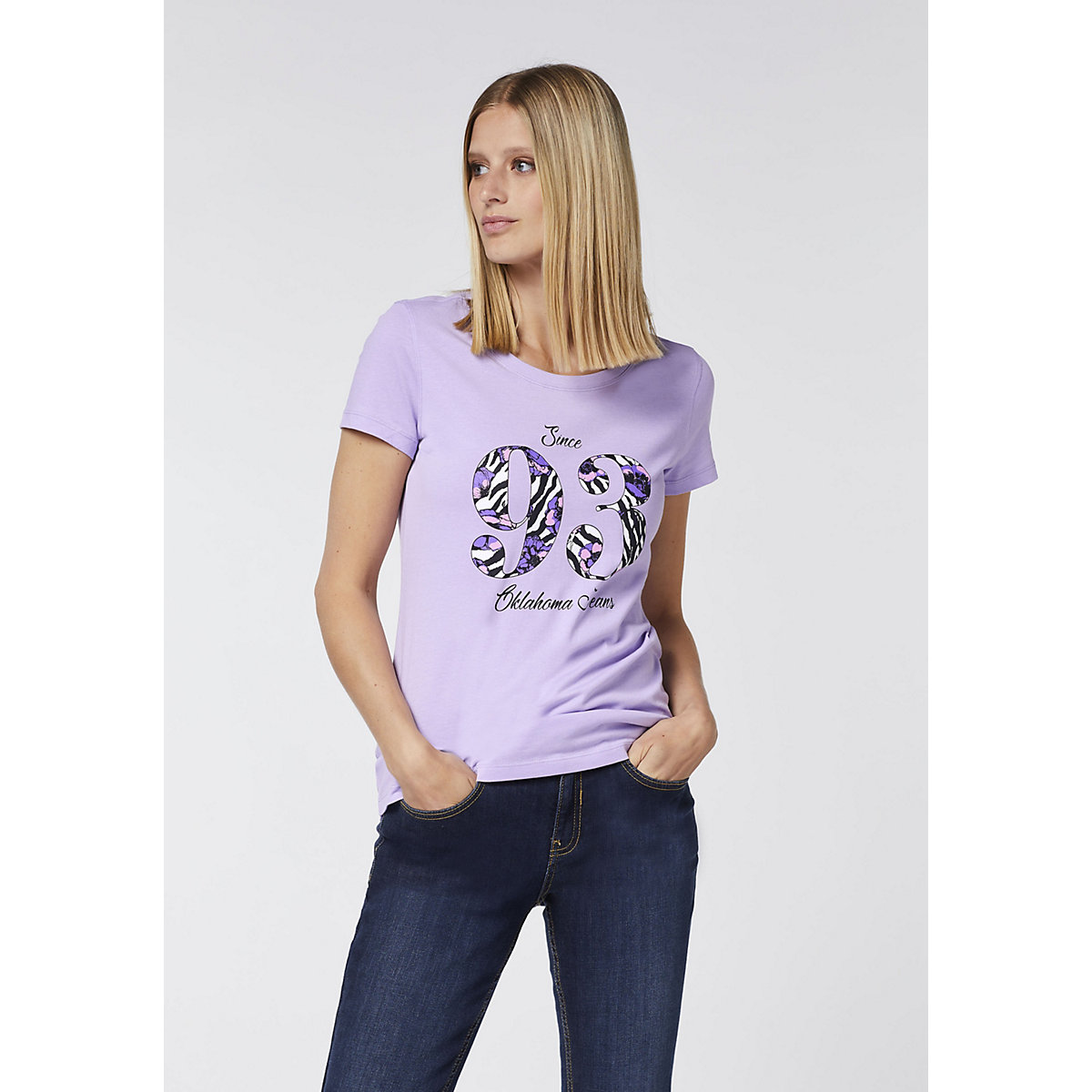 OKLAHOMA Jeans T-Shirt mit gemustertem 93-Motiv T-Shirts lila